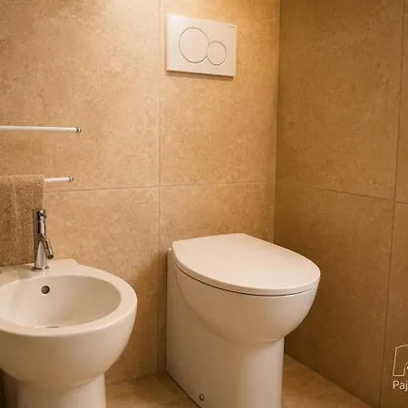 Pajara Alle Macchie Tatil Evi